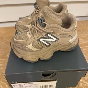 New Balance Kids 9060 Beige Sneakers Size 5
